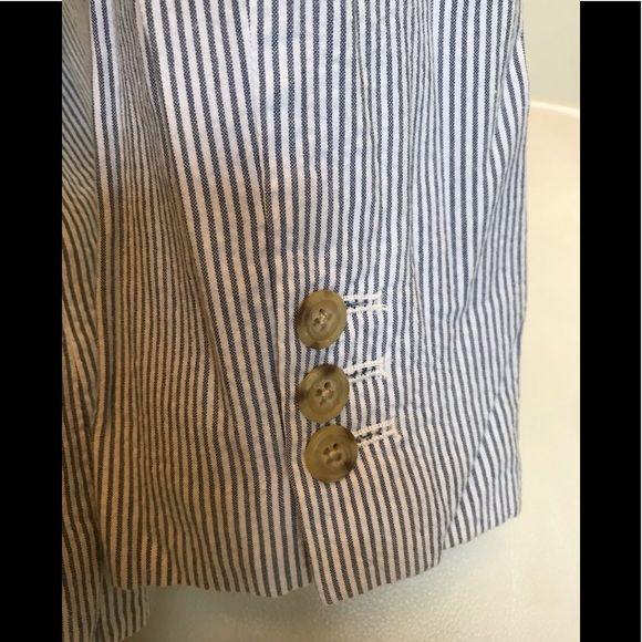 Pinstriped Blazer size XS/S - Picture 5 of 5